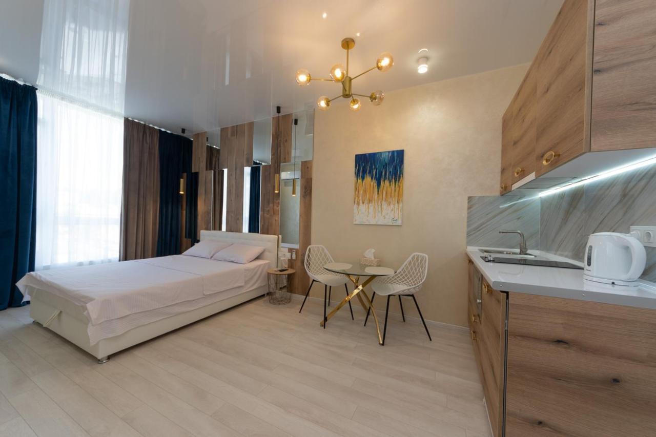 קייב Studio On A Residential Complex French Quarter 2 מראה חיצוני תמונה