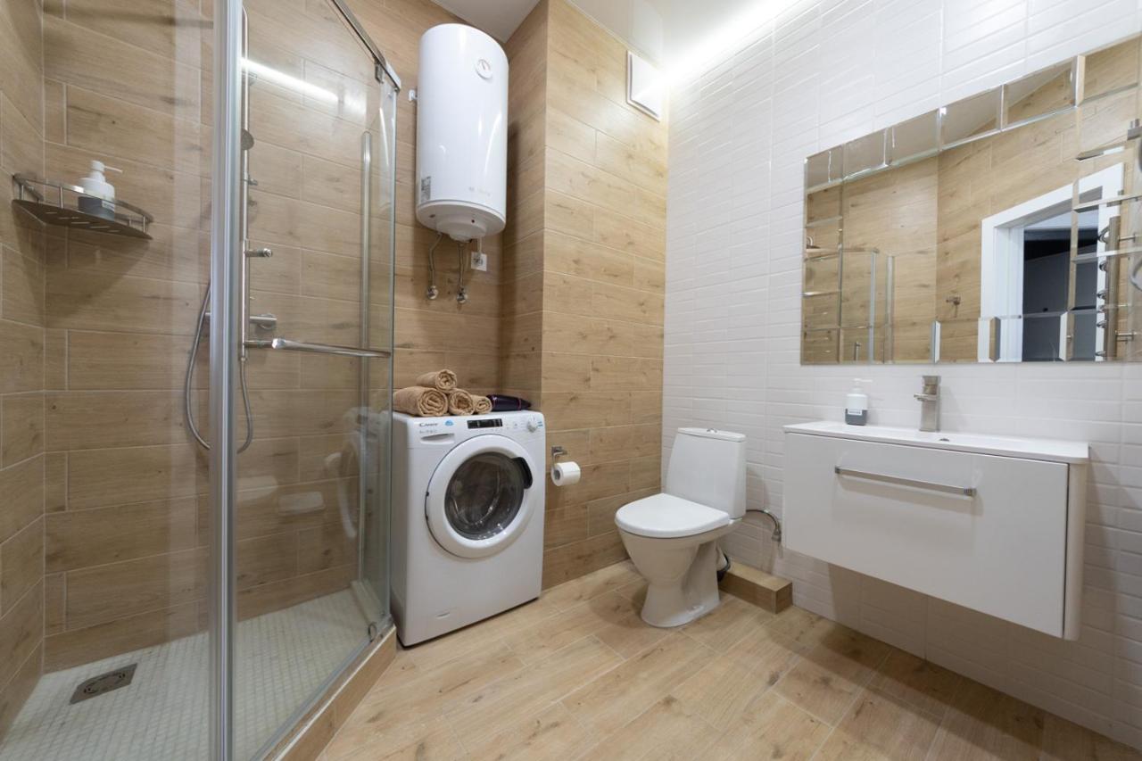 קייב Studio On A Residential Complex French Quarter 2 מראה חיצוני תמונה