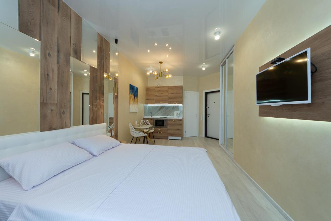 קייב Studio On A Residential Complex French Quarter 2 מראה חיצוני תמונה