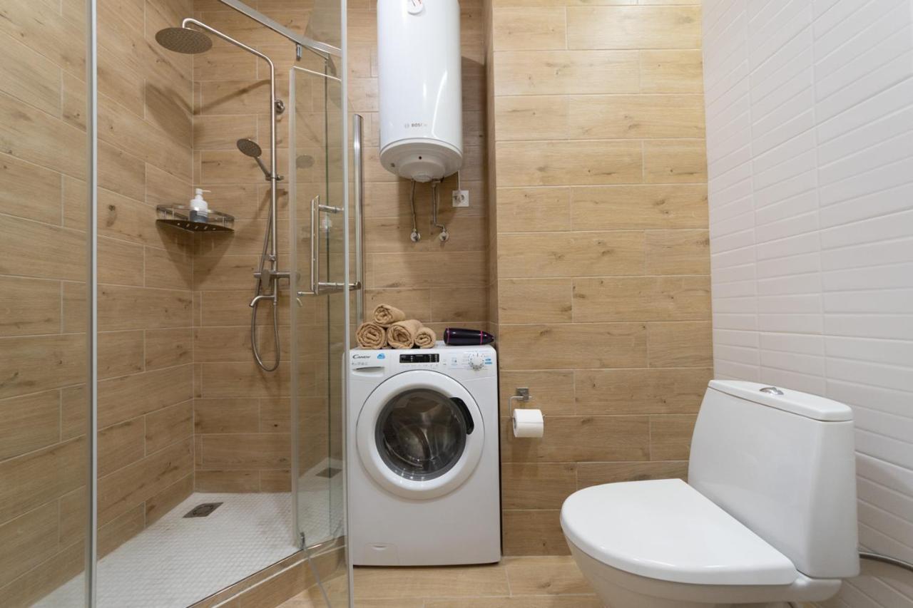 קייב Studio On A Residential Complex French Quarter 2 מראה חיצוני תמונה